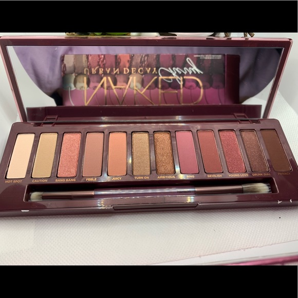 GENTLY USED! Naked Cherry eyeshadow palette - Picture 4 of 4
